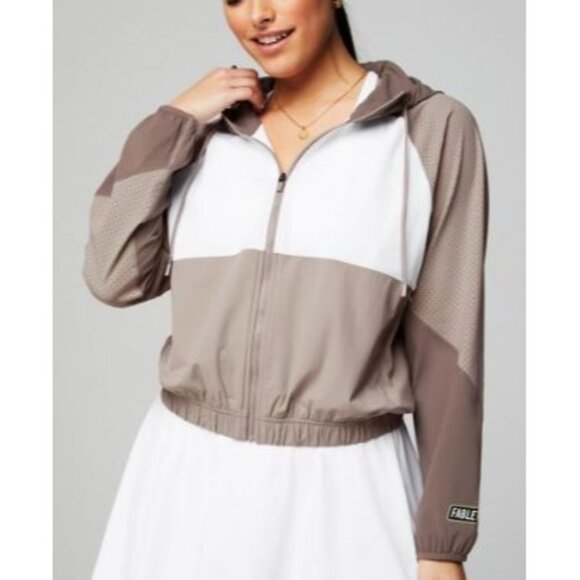 Fabletics Mesh One Jacket Women Size Plus 1X NWT Tri Tone Brutalist Khaki SMUDGE - Picture 1 of 16